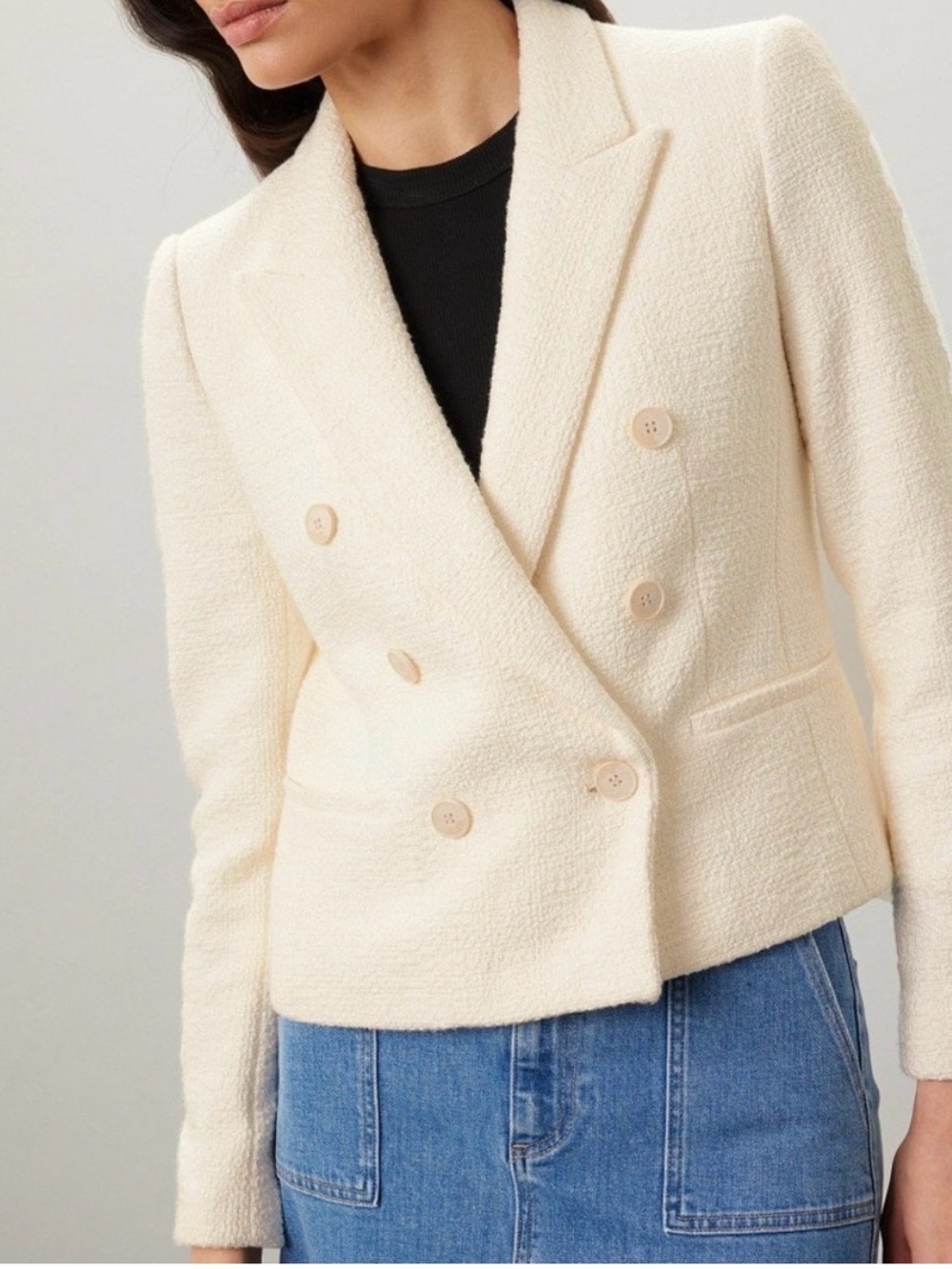 Club Monaco Elegant Cropped Double-Breasted Cream Bouclé Jacket Blazer
